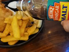 -Hooley's活利仕西餐厅(珠江新城店)