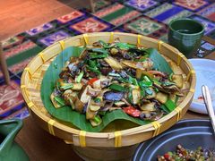 -云海肴·汽锅鸡·云南菜(天山百盛优客店)