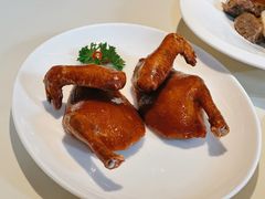 烤乳鸽-利苑酒家(华熙国际店)