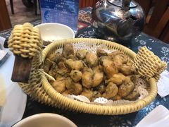 -旺角小渔村·海肠捞饭开创者(环山路店)