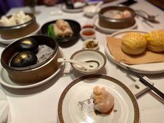 -翡翠小城·海鲜豆捞·广式点心(老佛爷店)