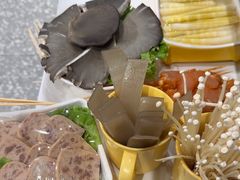 -旺蜀主成都串串火锅(西直门凯德MALL店)
