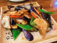 地三鲜-雪乡阁东北农家菜(颛桥约好休闲街店)