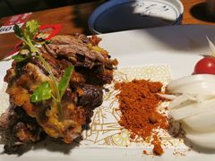 巴柯祖传焖烤羊腿-纳瓦新疆菜(银都店)