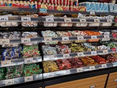 零售区-老婆大人量贩零食连锁象山石浦南屏路店