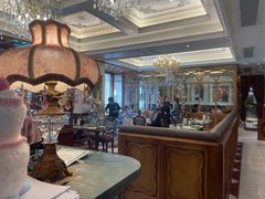 -秘密旅行Bonjour(黑金冠 江南西店)
