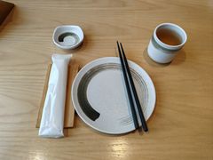 餐具摆设-一石三鸟烧鸟居酒屋(南桥美谷店)