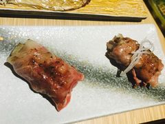 生牛肉火炙寿司-舞漁日料美人胶原锅(陆家嘴中心店)