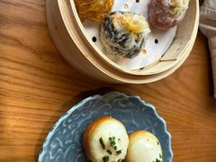 -鑫震源·苏式大虾生煎(山塘街店)