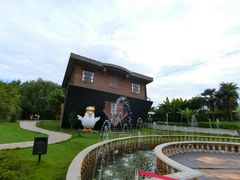 -金山农民画村-枫泾波兰倒置屋