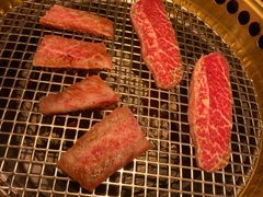 -铭牛烧肉·和牛海鲜自助(高新月牙湖店)