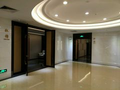 -广东大厦酒店(广州北京路步行街纪念堂地铁站店)