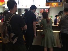 -麦当劳(江湾镇店)