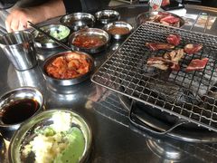 -釜山火炉·海鲜烤肉(紫藤路店)