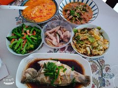 -爱的果实月嫂育婴师(世纪东方店)
