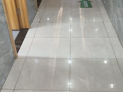 -上海仁爱医院口腔科 · 种植