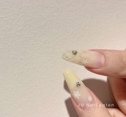 -JU·旧友日式美甲美睫工作室