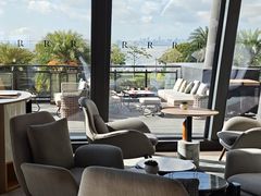 -厦门万丽酒店·R Bar