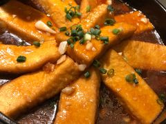 铁板扒汁豆腐-北院·果木烤鸭·25年东北菜(创意产业园店)