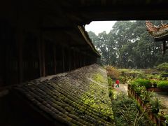 -峨眉山报国寺
