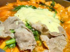 部队年糕澳洲肥牛火锅-花腰餐吧Bistro烧烤 傣味(传媒大学店)