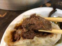 排骨肉包子-张包铺(道外店)