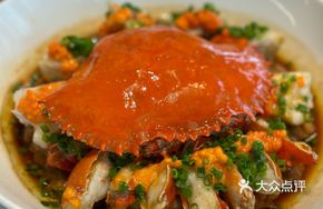 Steamed Crab with Sauce