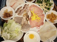 -桥香园云南过桥米线(金马碧鸡店)