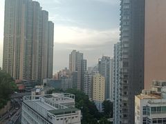 -香港大学