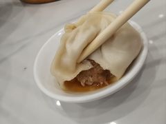 -老西白点心店