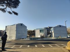 -罗红摄影艺术馆