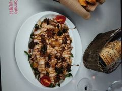 -卡佩罗意大利餐厅及酒吧Al Cappello Trattoria