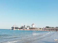 -北戴河碧螺塔海上酒吧公园