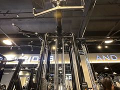 -TMG潮流健身(奥体莲荷里店)