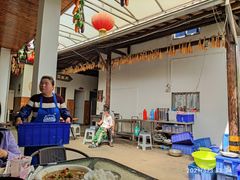 -李东农庄(中南百草园地标店)