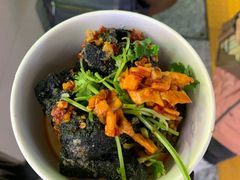 -黑色经典臭豆腐·湖南特产(步行街店)