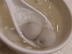-梅龙镇酒家(南京西路总店)