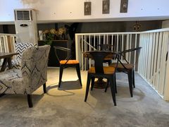 -花十悦·鲜花咖啡餐厅(振业城一期店)