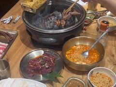 -青瓦餐厅·生鱼片·韩园烤肉(西塔店)