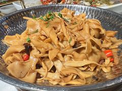 酸菜雷笋炒乡里腊肉-望湘园·小雅(德基店)