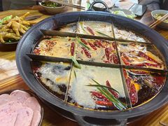 -正南齊北重庆老火锅(光华村直营店)