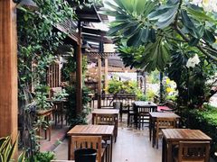 -Phensiri Thai Restaurant