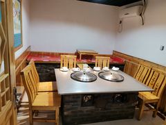 -屯老二农家铁锅炖·行业领军者(梅江店)