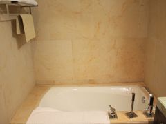 洗手间-鸿华度假酒店