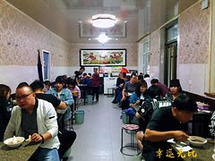 大堂-清真喜兰老丁羊汤特色小吃