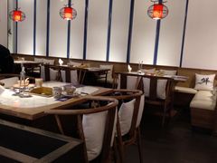 -尚尚仙·酸汤猪手·猪肚鸡火锅(华联万柳购物中心店)