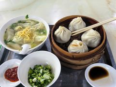 -绿杨馄饨临顿路店