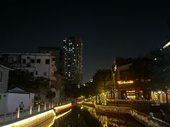 -Helens海伦司小酒馆(广州永庆坊店)