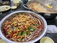 -周良天山牛杂城(天山路总店)