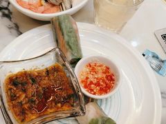 -樾餐厅泰式海鲜火锅(民歌湖店)